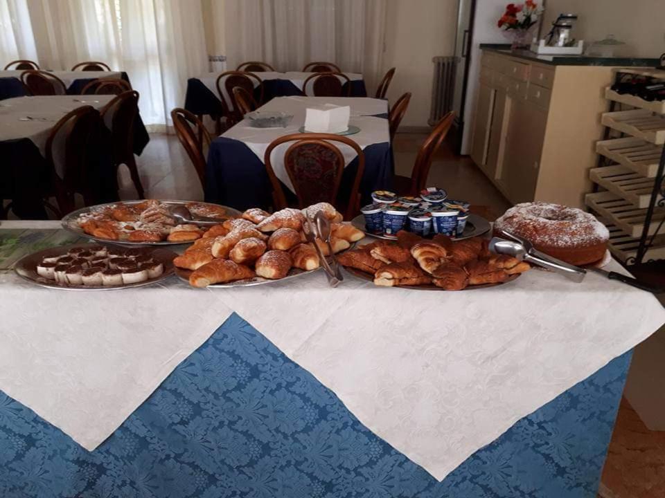 Laurin Hotel 3*